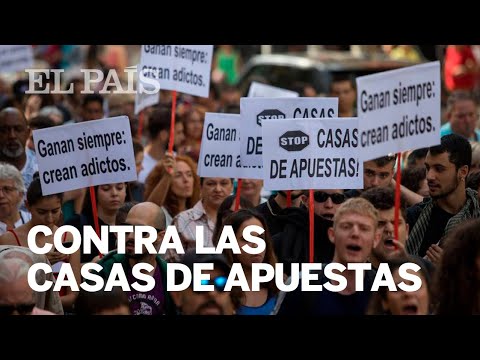 La mayor MANIFESTACIÓN en MADRID contra las CASAS DE APUESTAS pide echarlas de los barrios